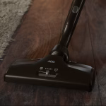 خرید جاروبرقی آاگ مدل VX82-1-ÖKO