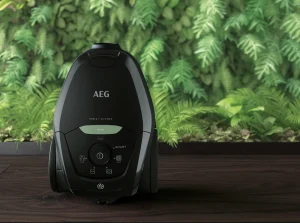 خرید جاروبرقی آاگ مدل VX82-1-ÖKO